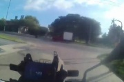 Un agente de la Policía Motorizada se enfrentó a tiros con dos motochorros en La Plata