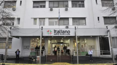 Familiares y amigos de las víctimas del fentanilo contaminado en La Plata marchan al Hospital Italiano