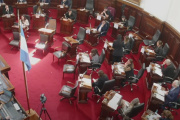 Tensión en el Concejo Deliberante de La Plata por los femicidios de Brenda, Morena y Lara