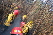 Un incendio forestal en la Isla Santiago volvió a generar alerta por el avance de supuestos negocios inmobiliarios