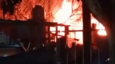 Se incendió una casilla en La Plata y un hombre sufrió quemaduras