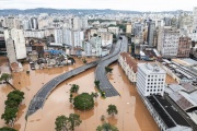 Estudiantes convoca a donar para los afectados por las inundaciones en Porto Alegre