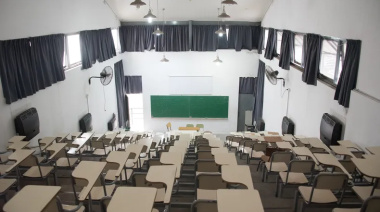Continúa el paro de docentes universitarios en La Plata