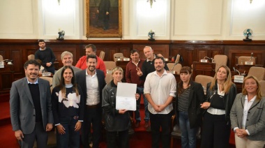 Con polémica por el reconocimiento a un sindicalista, el Concejo Deliberante de La Plata realizó una nueva sesión especial de homenajes