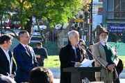 Alak y Kicillof reinauguraron la Plaza Italia