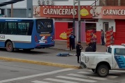 Un micro de la Línea Norte atropelló a un peatón en La Plata