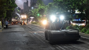 Por obras en ejecución piden extremar los cuidados al conducir de noche por la calle más transitada de La Plata