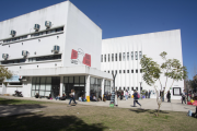 Los representantes estudiantiles de Humanidades y Psicología repudiaron la persecución de agentes del SPB en el campus de la Facultad