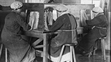 Este domingo se celebra el día del empleado de comercio, ¿qué fue la ley de la silla?