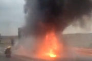 Se incendió un camión en la Autopista Buenos Aires La Plata