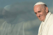 El Arzobispo de La Plata presidirá una misa por la muerte del Papa Francisco