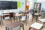 Un alumno de la Escuela Secundaria N°44 de Villa Elvira entró al colegio con un arma y alertó a todos