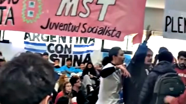 La Facultad de Humanidades de la UNLP fue nuevamente sede de una pelea entre libertarios y militantes de izquierda