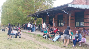 Todo Cañuelas reclama la vuelta del tren, suspendido desde el 14 de abril