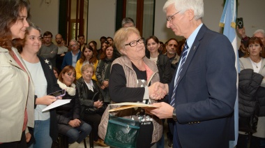 En La Plata la Universidad entregó el legajo de un estudiante paraguayo secuestrado en 1974 y desaparecido dos después