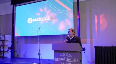 Garro participó del festejo por el aniversario de Madexa, una empresa platense que logró acceder a mercados de otros países