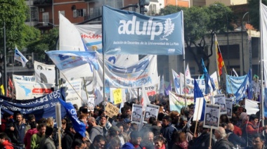 Paro y 2° marcha federal: se tensa el conflicto entre universitarios y el gobierno nacional