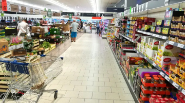 Este lunes no abren grandes comercios en La Plata