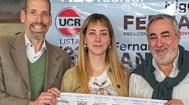 A días de la interna radical, Miguel Fernández pasó por La Plata y mostró su apoyo a la lista local de su espacio