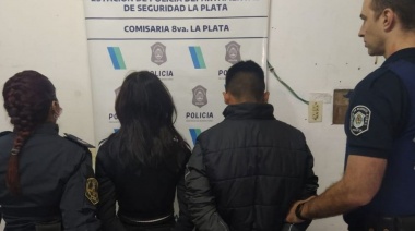 En Villa Elvira detectaron a dos jóvenes con dos mil pastillas de LSD que tenían la imagen de "La Gioconda"