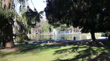 Ya adhirieron 32 vendedores al plan de reconversión de la venta ilegal en el Parque Saavedra