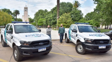 Pablo Zurro presentó dos nuevos patrulleros para Pehuajó