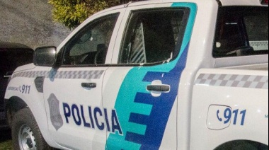 Dos ladrones entraron a robar a un comercio de La Plata pero el plan se frustró cuando uno de los empleados logró quitarles el arma