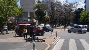 Una joven de 22 años murió en La Plata luego de que la moto en la que transitaba fuera embestida por una camioneta