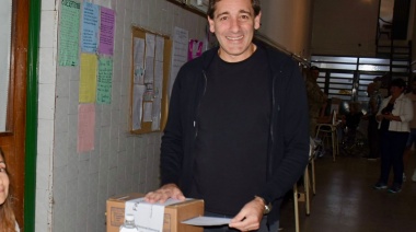 Votó Julio Garro en La Plata y aseguró que "es un día muy importante para todos los argentinos"