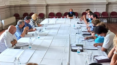Alberto Sileoni se reunió con los gremios docentes para avanzar en una "presencialidad segura" de cara al inicio del ciclo lectivo