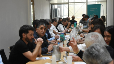 ATE también aceptó la propuesta salarial del 10 % a los estatales