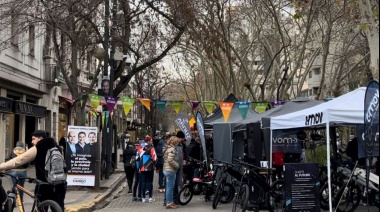 Realizaron la Feria de Movilidad Eléctrica para concientizar sobre la importancia del uso de vehículos ecológicos
