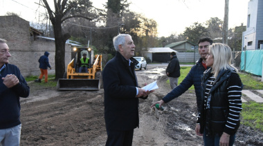 Alak puso en marcha un plan de obras para mejorar la infraestructura urbana en El Rincón