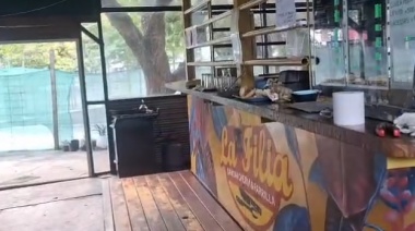Clausuraron el puesto de comidas ubicado en Plaza Rocha