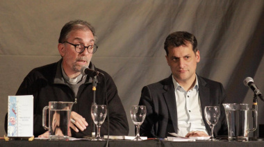 El Arzobispo de La Plata y Guillermo Cara homenajearon al Papa Francisco en La Plata