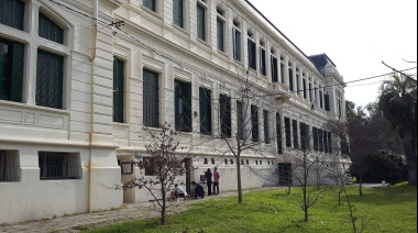 Con la disputa por el decanato de fondo, docentes de Ciencias Agrarias de La Plata van a elecciones entre dos listas