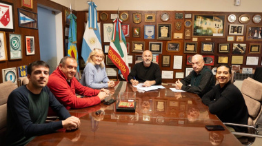 En Ensenada entregaron un subsidio a la Cooperadora del Hospital Zonal General de Agudos “Dr. Horacio Cestino”