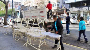 La Municipalidad de La Plata entregó mobiliario en la Escuela Primaria N°2 “Profesor Andrés Ferreyra”