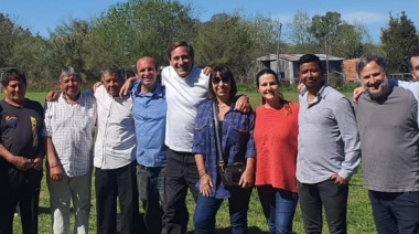 Garro continúa con sus recorridas por distintos barrios de La Plata