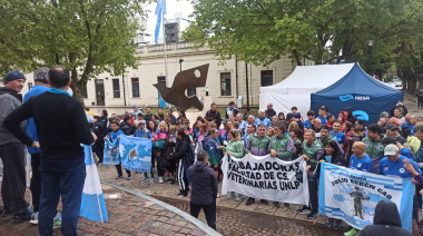 Corrieron en La Plata la "Maratón 24 horas" en homenaje a los caídos en Malvinas