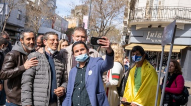 Los candidatos de Espert y Milei recorrieron comercios de calle 12 en La Plata