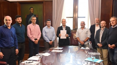 La Plata avanza con una política de tratamiento y compactación de vehículos municipales y abandonados en la vía pública