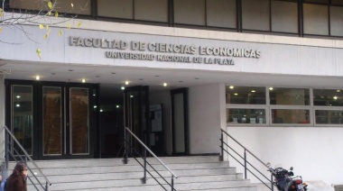 Denuncian irregularidades en un concurso docente de la Facultad de Ciencias Económicas de la UNLP