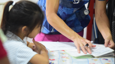 Más barrios de La Plata sumaron operativos gratuitos de salud esta semana
