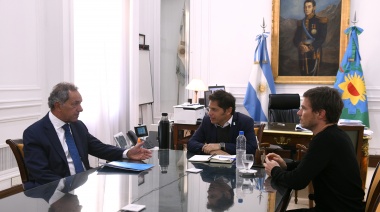 Kicillof y Scioli se reunieron en la Casa de Gobierno de La Plata y destacaron el rol de las pequeñas y medianas empresas