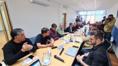 Al filo del balotaje, la Provincia se reúne con los gremios estatales para definir un nuevo aumento