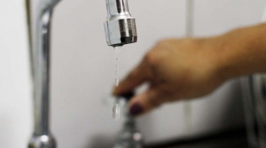 Se encuentra resentido el servicio de agua potable en una zona de Los Hornos y otra de Villa Elisa