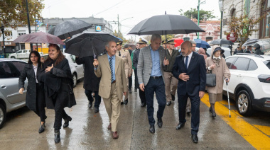 Secco y Cagliardi participaron de un acto por el 224° aniversario de Ensenada