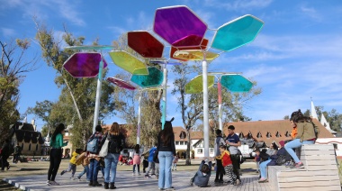En la República de los Niños inauguraron la Plaza de las Ciencias de YPF
