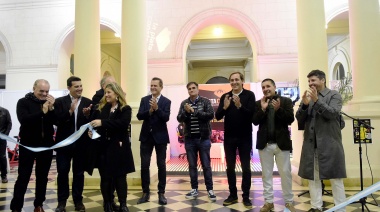 Garro recorrió "La Plata Construye" y destacó que como gestión han decidido "acompañar la llegada de inversiones"